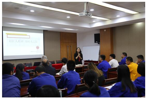 �������ܹ���ְ������ʾ����������л�ں��˹��ʴ����߿ƿ���