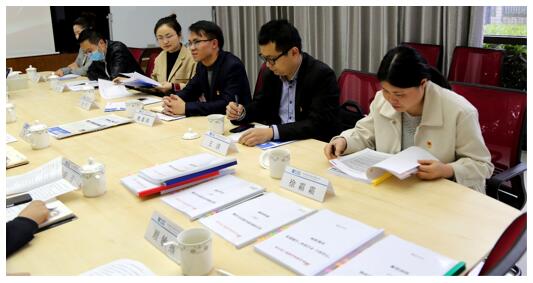 ��ʵ֧������ ��ʵ��������