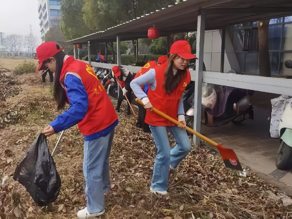 ��������ۺ������������������У�